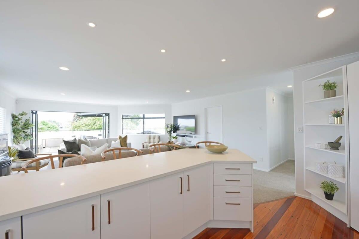 הוילה מאונט מאונגאנוי Escape To High End Comforts On Riverton מראה חיצוני תמונה