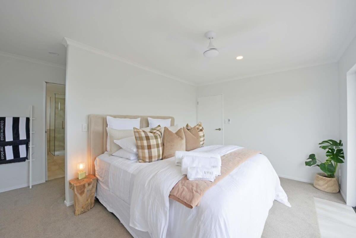 הוילה מאונט מאונגאנוי Escape To High End Comforts On Riverton מראה חיצוני תמונה