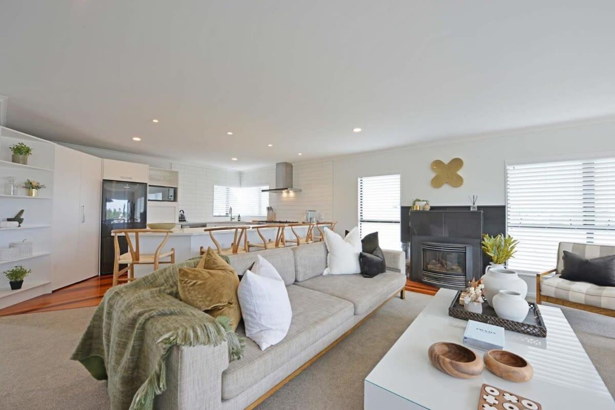 הוילה מאונט מאונגאנוי Escape To High End Comforts On Riverton מראה חיצוני תמונה