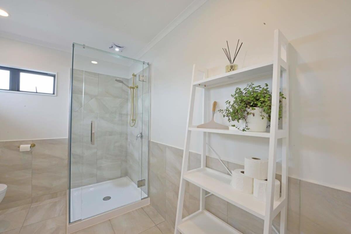 הוילה מאונט מאונגאנוי Escape To High End Comforts On Riverton מראה חיצוני תמונה